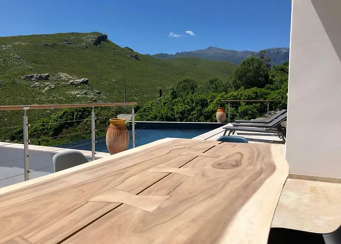 A Luna * Pietracorbara