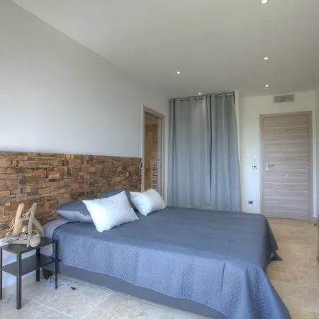 A Luna Pietracorbara