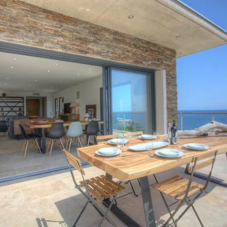 A Luna Villa Pietracorbara