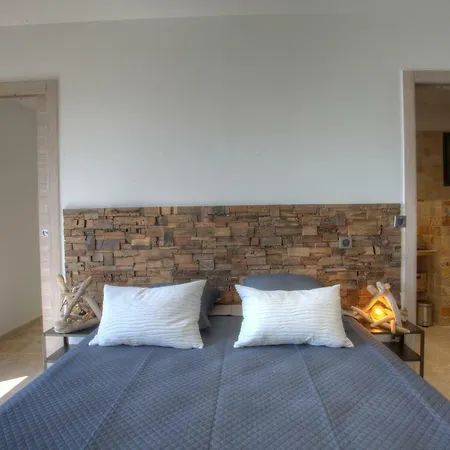 A Luna Villa Pietracorbara