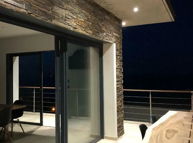 A Luna Villa *